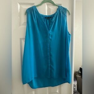 Zac & Rachel button down blouse size XL